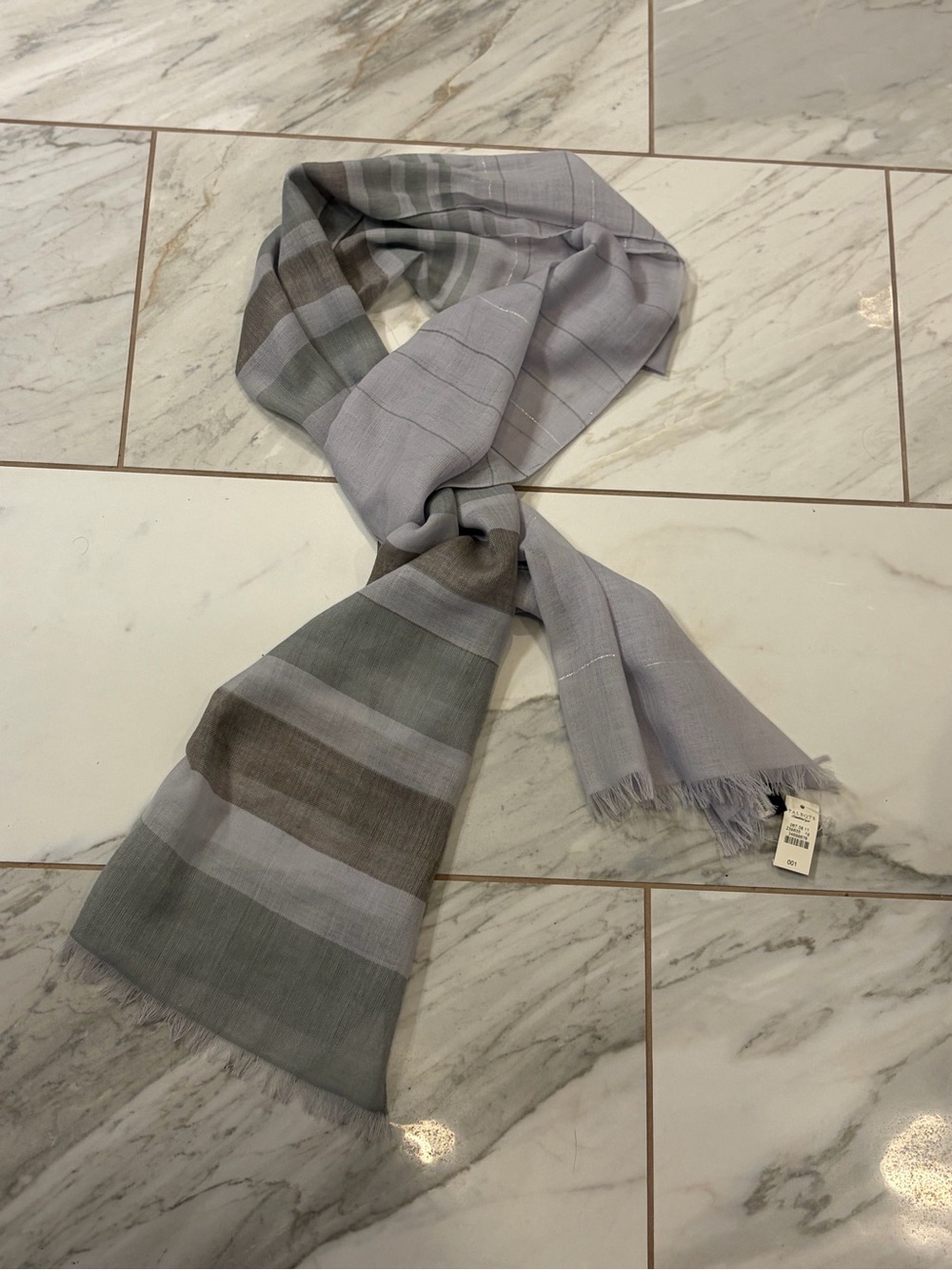 TALBOTS NWT Oblong Lightweight Wool Scarf Gray 27” x 72”